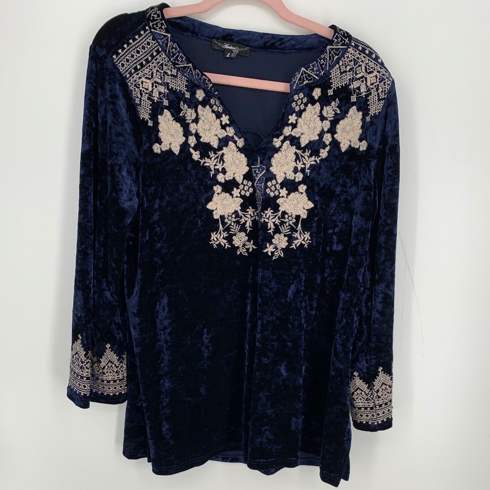 Andree by Unit Navy Crushed Velvet Embroidered Long Tunic Top Womens Large L